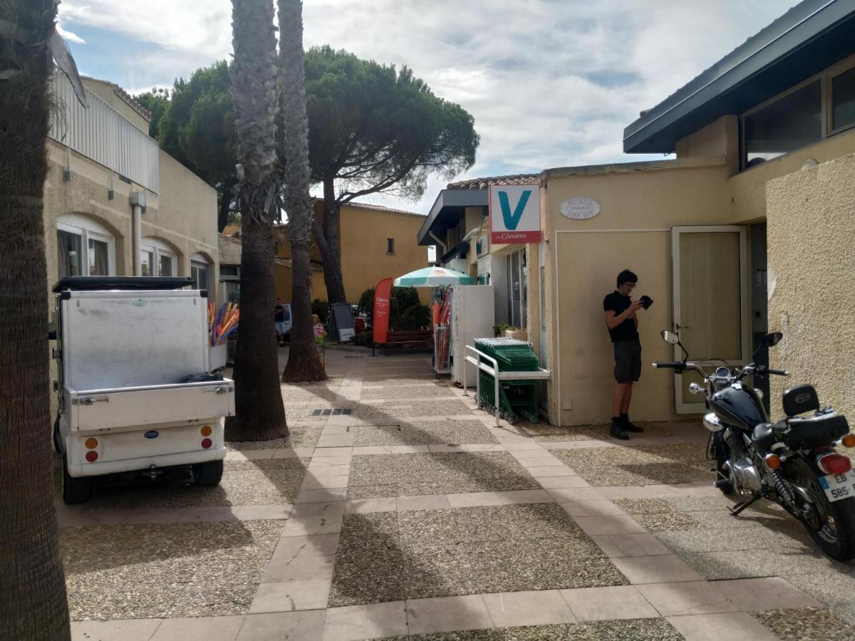 Studio Climatise Box 5 G Residence Odalys Saint Loup, Piscine ,Parking Prive Et Superette 25 Agde Buitenkant foto